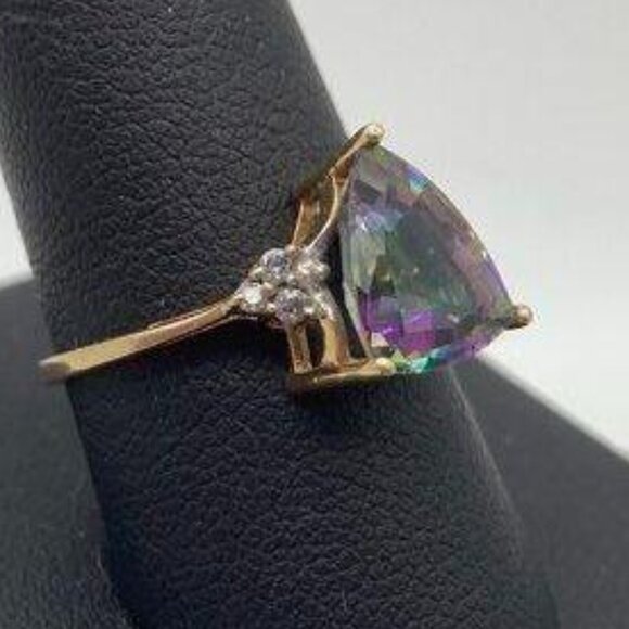 10k Yellow Gold Mystic Topaz, Diamon Accents, SCRAP OR REPAIR  2.41 grams - Picture 3 of 6